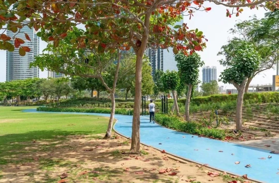 Stunning Apartment - High Floor - Canal View - Goldcrest Exectutive Tower Dubai United Arab Emirates