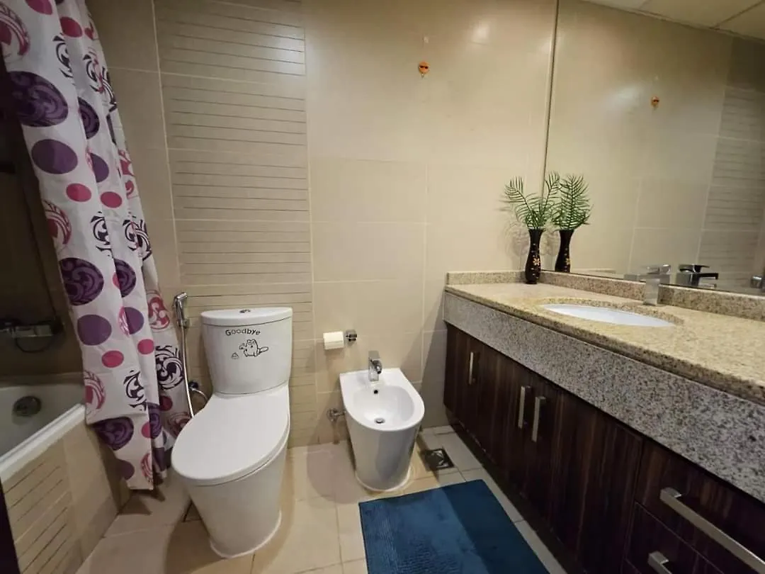 Stunning Apartment - High Floor - Canal View - Goldcrest Exectutive Tower Dubai United Arab Emirates